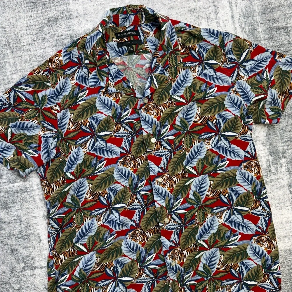 Banana Republic Shirt Mens Large Slim Floral Tiger Palms Camp Loop Resort Rayon